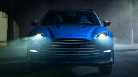 Comparativa entre vehículos: Aston Martin DBX