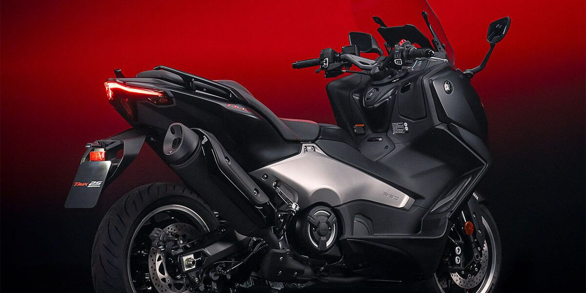Yamaha TMAX 2026: ¿sigue siendo el rey de los scooter?