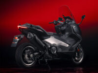 Yamaha TMAX 2026: ¿sigue siendo el rey de los scooter?