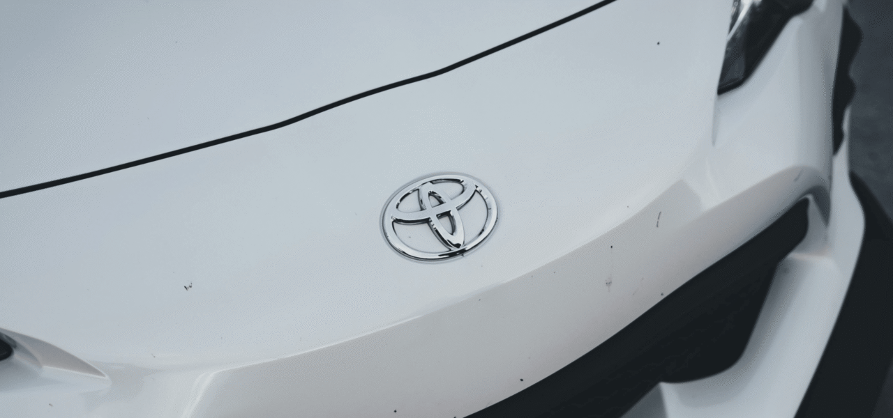 Ficha técnica Toyota Corolla