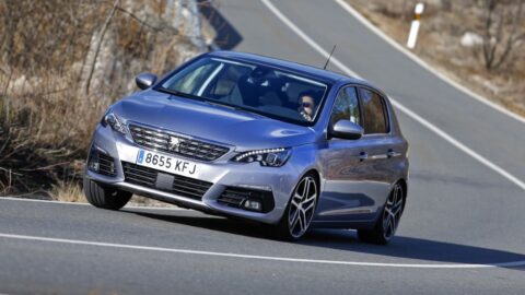 Comparativa entre vehículos: Peugeot 308 2019